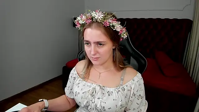 EllaBells webcam