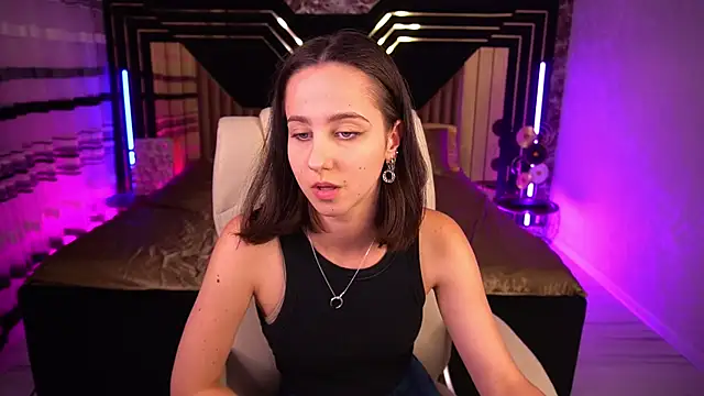 JennyMyLuv webcam