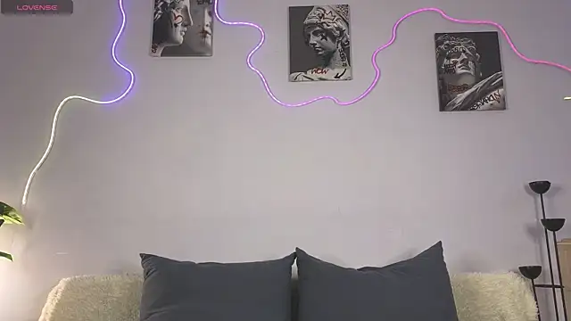 teasemilf webcam