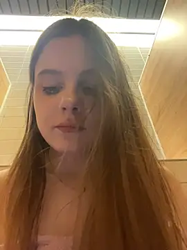 Lunabelle_ webcam