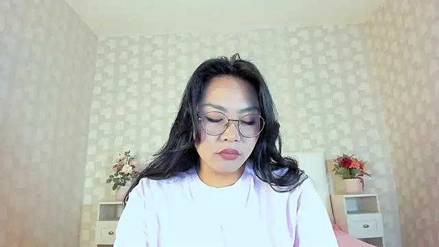 NatsumiHun webcam