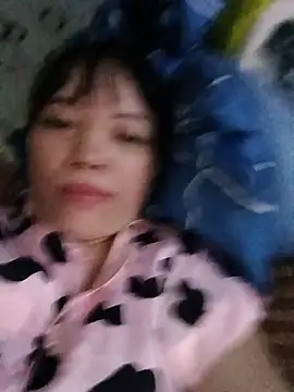 Sana-vn live cam on StripChat