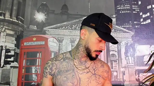 VinzenzRizzo live cam on StripChat