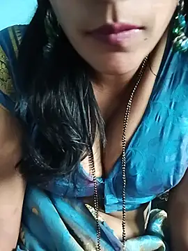 Deepa_kannadatelugu live cam on StripChat