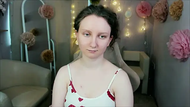 SunshineBlaze live cam on StripChat
