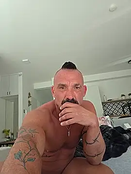 publicnakedman live cam on StripChat