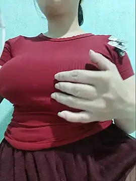 Shine_Mai webcam