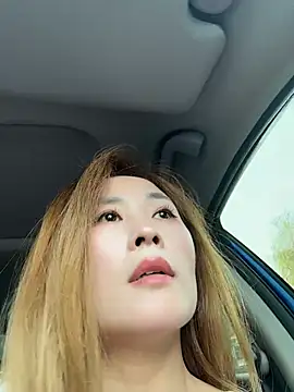 okgirl_23's live cam