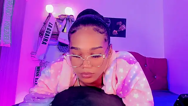 naomy__xx webcam