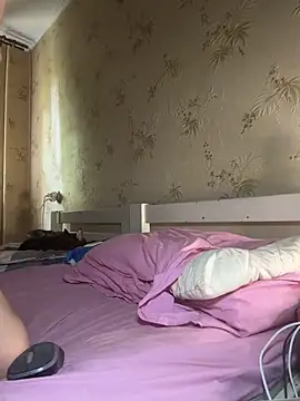 Naughtbaby_2025 webcam