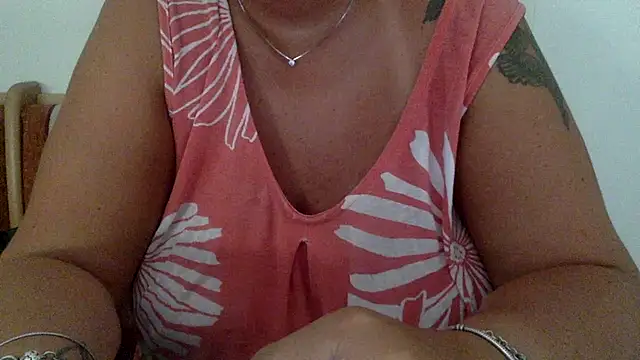 LaReginaNera webcam