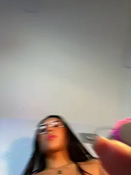 Linda_Saenz_ webcam