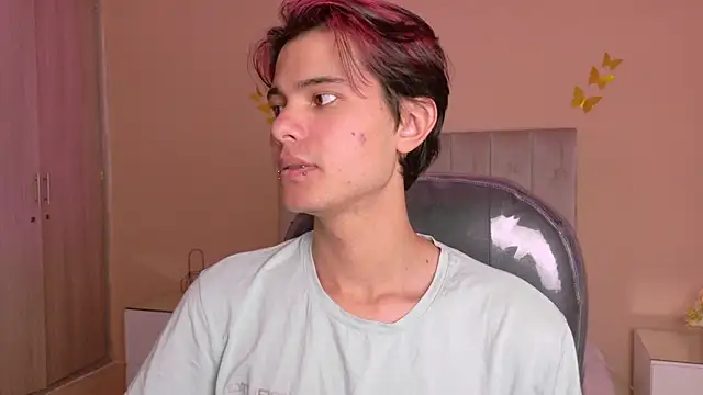 Derek_Sinn webcam