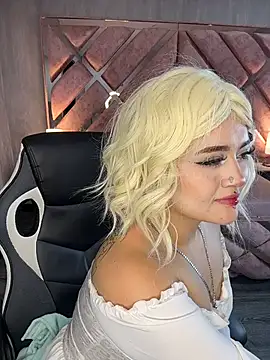 lya_nekko_ webcam