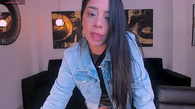 LucyCarter1 webcam