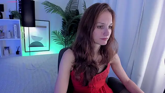 MirandaGlow webcam