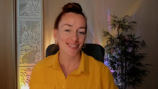 RebeccaMartinez webcam