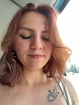 -stray-cat- live sex cam