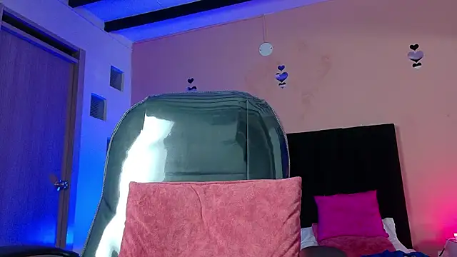 Nascary_Fox webcam