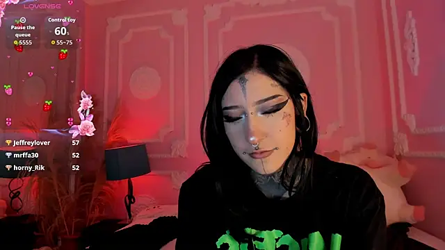 Kat_VonDe webcam