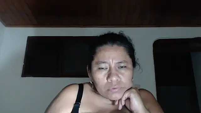 adrixxx38 live webcam