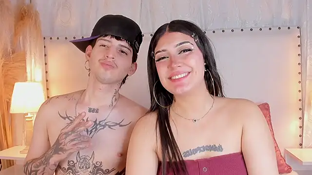 sett_and_gwen webcam