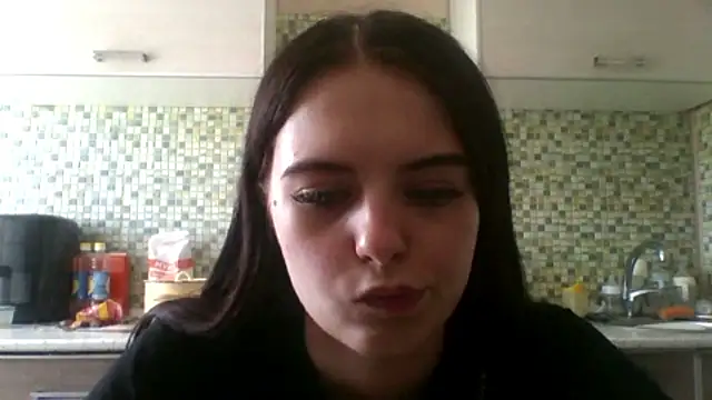 KikiAmino webcam