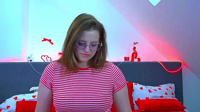AlexaAvery webcam