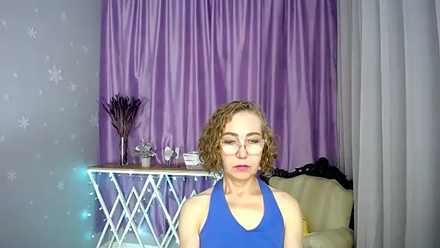 queen_a_n_i webcam