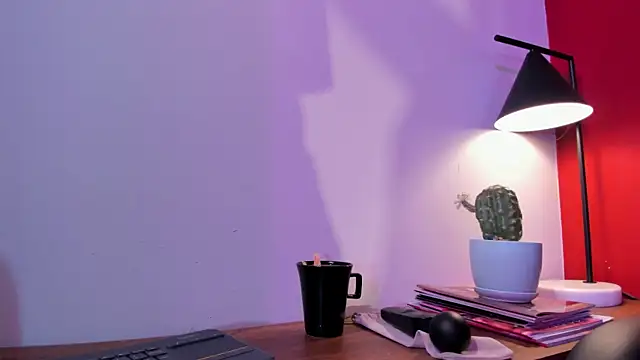 victoria_zaenzz webcam