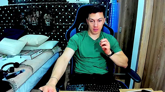 javiersexymann webcam