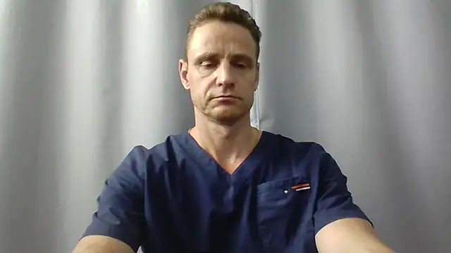 Freeze_Fire live cam on StripChat