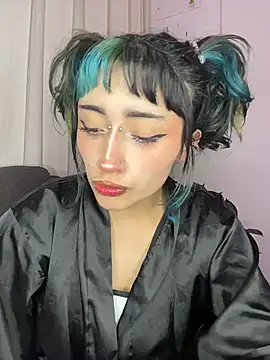 baby_akuma webcam
