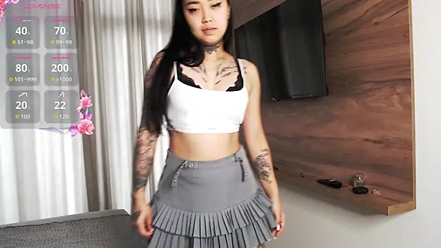 LillGothBaby webcam