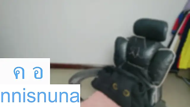 nunanunanuna webcam