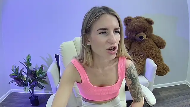 DeboraHorny webcam