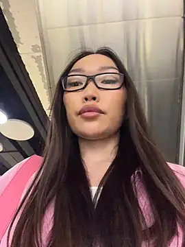 trytomakememoam webcam