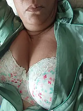 rihabsexy09 webcam