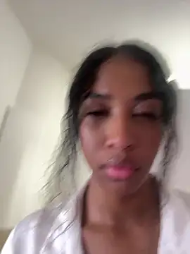 IamCrystal2