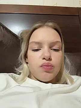 AshleyMur webcam