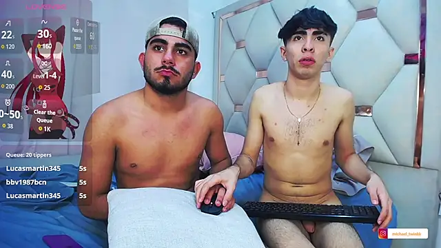 Michael_and_twinkk webcam