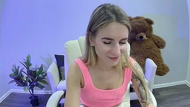 DeboraHorny webcam