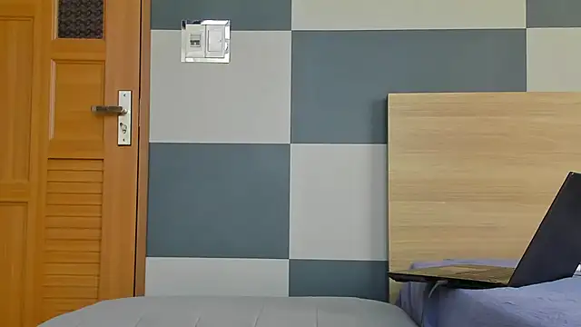 Kiera_Thomas webcam