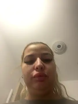 AllysonK webcam