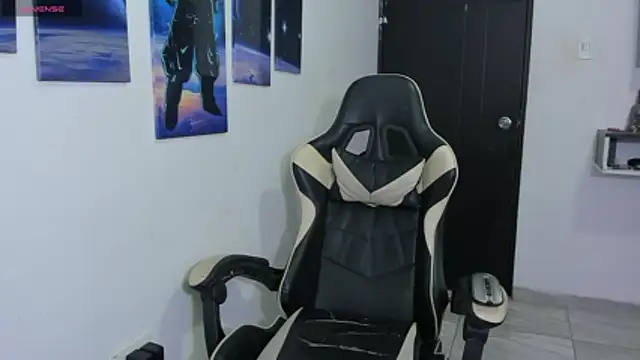 naomi_berckley webcam