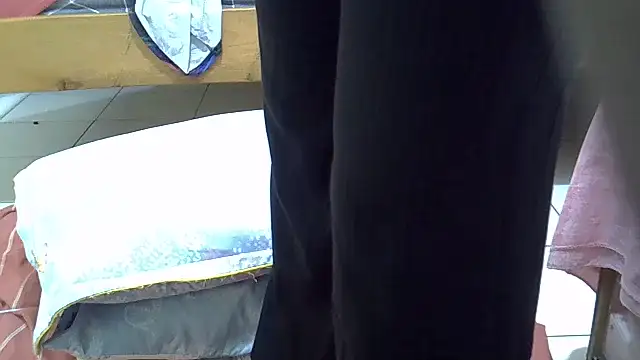 pretty_brina webcam