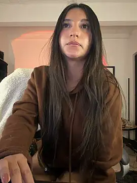 aly_golden_ webcam
