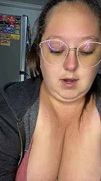 Chloee_Peach webcam
