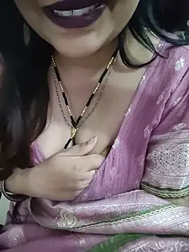 Mayuri77 webcam