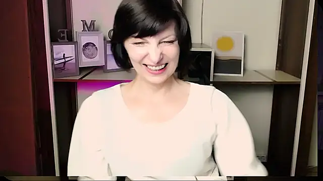 _AngeliaFlow_ webcam